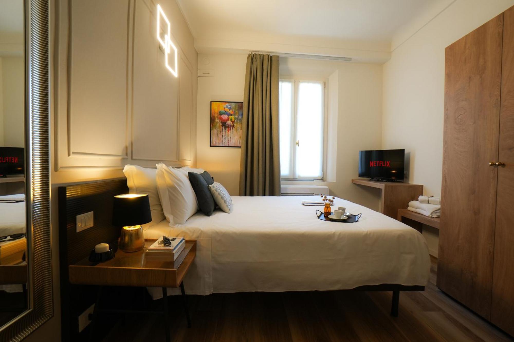 Mazzini'S Rooms Modena Exterior photo